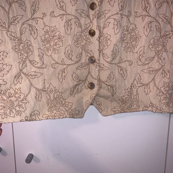 L Beige Patterned Button-Down Vest - Picture 6 of 9